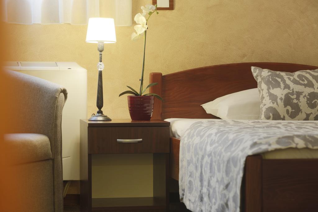 Accommodation Tara Belgrado Buitenkant foto